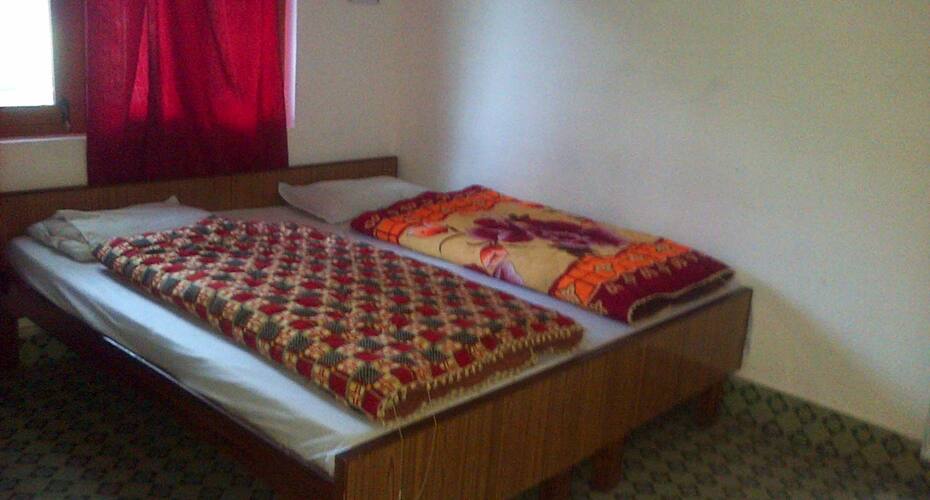Hotel Himdarshan, Yamunotri 4